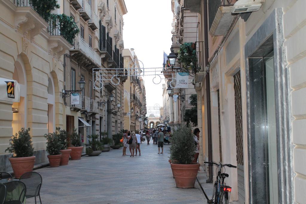 Torrearsa 17 Bed & Breakfast Trapani Exterior foto
